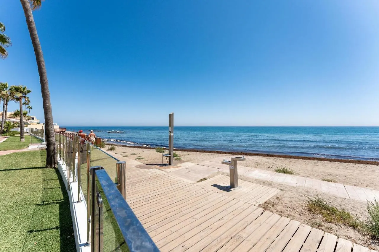 Apartment Dona Lola Renata: Beachfront Duplex with Sea Views Sitio de Calahonda Spain