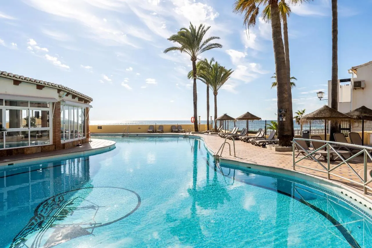 Dona Lola Renata: Beachfront Duplex with Sea Views Sitio de Calahonda Apartment